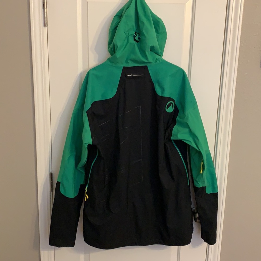 O’Neill Men’s ski/snowboard jacket&pants (ECU!!!!) - Picture 8 of 16